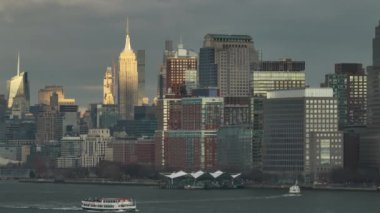 Empire State Binası 'nın havadan görünüşü. New York 'ta bir kış günü çekilmiş.