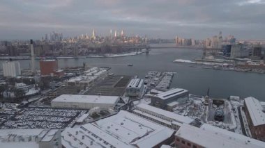New York 'ta kış gününün hava görüntüsü. Brooklyn 'de çekilmiş..