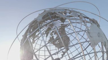 Kış sabahı Flushing Meadows Corona Parkı 'nın havadan görünüşü. Queens, New York 'ta çekildi..