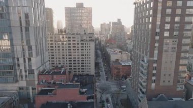 Yukarı Doğu Yakası Manhattan 'ın hava manzarası. New York 'ta bir kış sabahı vuruldu..
