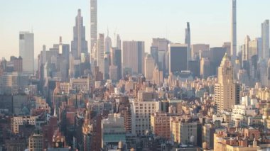 Yukarı Doğu Yakası Manhattan 'ın hava manzarası. New York 'ta bir kış sabahı vuruldu..