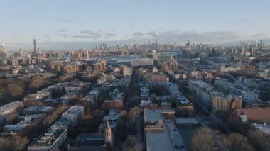 New York 'un havadan görünüşü. Brooklyn 'de bir kış sabahı çekilmiş..