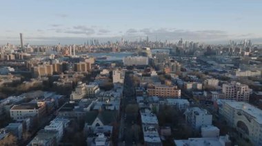 Brooklyn 'in insansız hava aracı çekimi bir kış sabahı