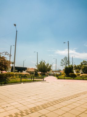Bogota 'nın güneyindeki Bosa Vakfı Meydanı, öğlen Kolombiya