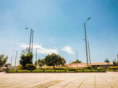 Bogota 'nın güneyindeki Bosa Vakfı Meydanı, öğlen Kolombiya