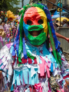 Neiva, Huila, Kolombiya - 30 Haziran 2024 - San Juan y San Pedro Festivali 'nin temsilci karakteri