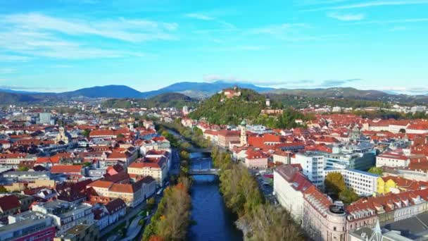 Güzel Bir Sonbahar Akşamında Avusturya Nın Tarihi Şehir Merkezi Graz — Stok video
