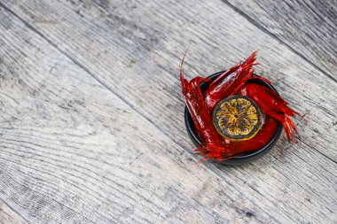 İspanyol, taze, çiğ, kırmızı karides Camarones Rojo 'nun önerisi.