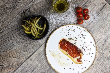 İspanyol mermer işlenmiş jambon Cecina Rubia Gallega / Wagyu 'nun önerisi