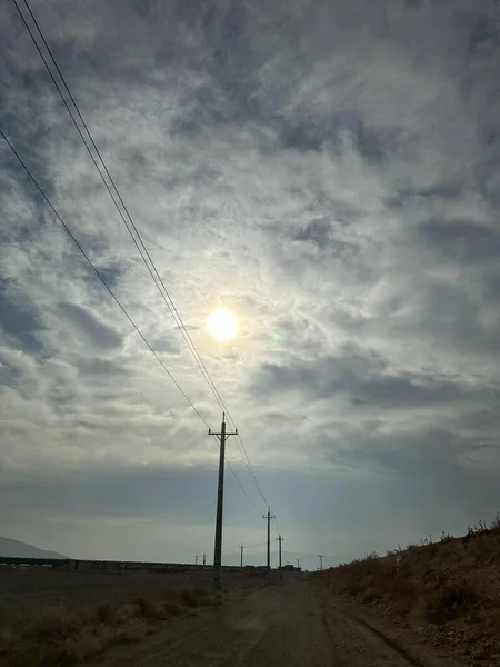 Dağlarda güzel bir gün batımı