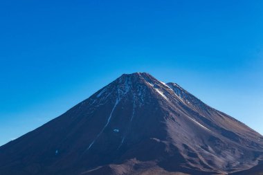 Licancabur volkanı, San Pedro de Atacama, Şili.