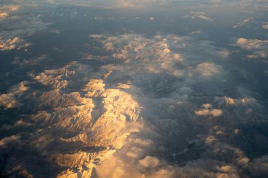 Chubu, Japonya 'daki Kar Dağı Sahnesi, Uçakta Çekim