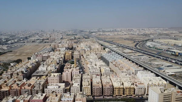 Jeddah 'ın İkamet Bölgesi' ndeki Apartman Binaları 'ndan biri.