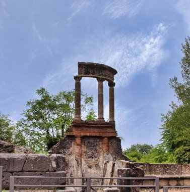 Porta Ercolano 'nun Necropolis' i, Pompeii 'nin kuruluşundan bu yana Pompeii' nin Porta Ercolano (İtalya) dışındaki bir mezarlıktır. 