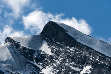 İsviçre, İsviçre Alpleri 'nin panoramik manzarası kar dağı zirveleri, Kandertal, kayak merkezi, Bernese Oberland