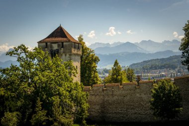 Luegisland Kulesi Luegislandturm Luzern Musegg Wall Museggmauer - Lucerne, İsviçre