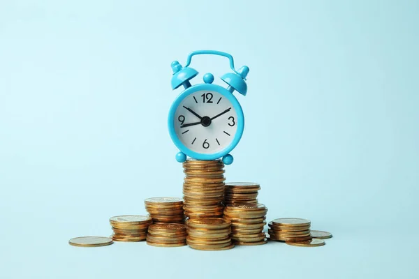 Finance Investment Time Money Alarm Clock Golden Money Coins Pension — ストック写真