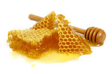 Beyaz arka planda izole edilmiş ballı arı tarakları. Akan tatlı bir tatlı. Sağlıklı ve iyileştirici bir iksirin parçası..