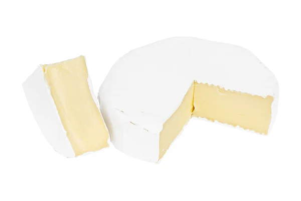 白地に丸いカマンベールチーズ — ストック写真