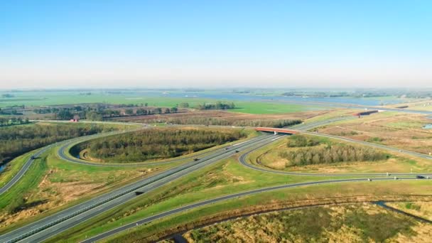 Intersección Autopista Holandesa Cerca Burgum Frisia Países Bajos Drone Filmación — Vídeos de Stock