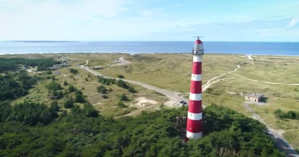 Flying Ameland Lighthouse Terschelling Visible Ameland Paesi Bassi Drone Footage — Video Stock