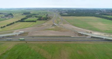 The A6 A7 Highway T-Junction, Stationary Overview - Joure, Friesland, Hollanda, 4K Drone Görüntüleri