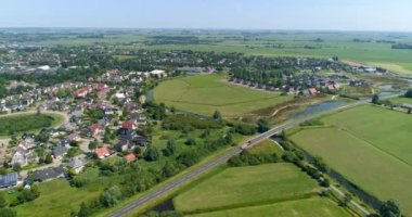 Hollanda Buitenpost Panorama - Friesland, Hollanda, 4K Drone Görüntüleri