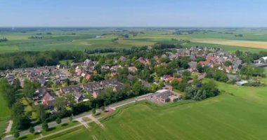 Hollanda Köy Ee, Genel Bakış - Friesland, Hollanda, 4K İHA Görüntüleri