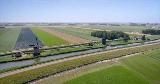 Descripción General Tres Molinos Viento Tradicionales Rustenburg Países Bajos Drone — Vídeos de Stock