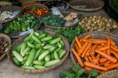Endonezya 'da geleneksel bir pazarın çatısı.