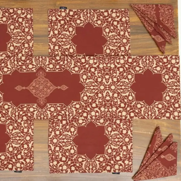 Çiçek desenli tasarım, bir kumaş üzerinde, arka planda, resimleme