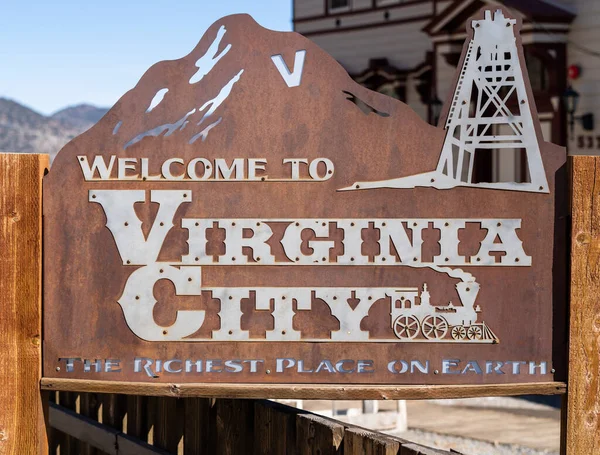 Virginia City Nevada 'ya hoş geldiniz tabelası