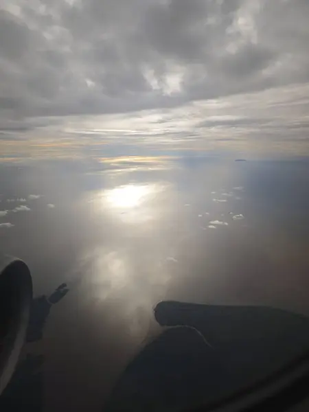 Güzel deniz manzarası ve gökyüzü 