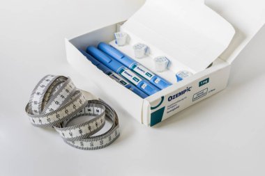 Ozempic insülin enjeksiyon kalemi veya şeker hastaları için insülin kartuş kalem. Diyabet hastaları için tıbbi ekipman. Danimarka - 11 Ekim 2023