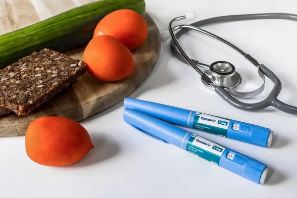 Ozempic Insulin Injection Pen Insulin Cartridge Pen Diabetics Medical Equipment — Stock Photo, Image