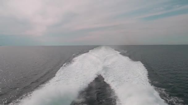 Wasserspur Hinter Kreuzfahrtschiff Welle Vom Schiff Auf See — Stockvideo