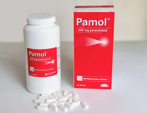 Envase Grande Tabletas Paracetamol Pastillas Para Dolor Reducción Fiebre Dinamarca — Foto de Stock