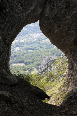 Otlisko Okno - Otlica Penceresi Doğada Bir Karst Jeolojik Formasyonu - Ajdovscina Slovenya