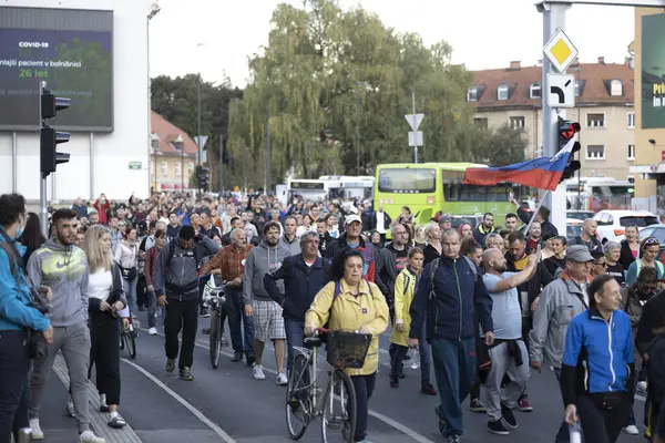 Liubliana Eslovênia Outubro 2021 Protesto Contra Versão Eslovena Green Pass — Fotografia de Stock