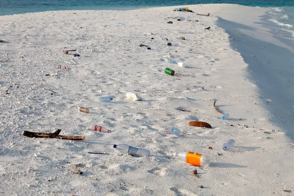 Загрязнение Мальдивского Архипелага Пластиковым Мусором Экологический Кризис Индийском Океане — стоковое фото