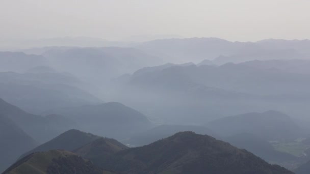 Панорамний Вид Гори Крн Юліанських Альпах Словенія Гірською Хатиною Альпійський — стокове відео