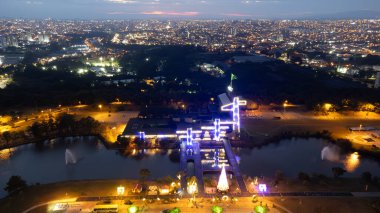 Prefeitura Belediyesi de Sorocaba SP Brasil 05-01-2024 Fotoğraf Bölgeleri com Drone Decoracoes de Natal