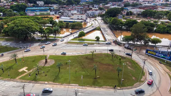 Alagamentos na Cidade de Sorocaba Ocorridos no dia 20 / 01 / 2024 Margens do Rio Sorocaba na Avenida Don Aguirre