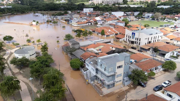 Parque das Aguas em Sorocaba Sao Paulo, na data de 21-01-2024, inundado devido as enchentes ocorridas na semana que causaram diversos prejuizos a cidade e moradores