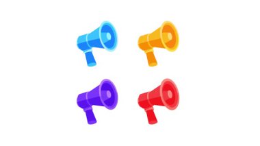 Beyaz ve krom anahtar arkaplanlarında dönen renkli megafonlar