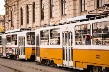 Budapeşte, Macaristan için sarı tramvay. 