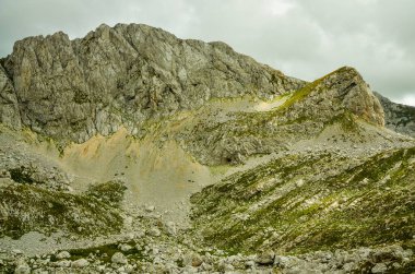 Karadağ 'daki Ulusal Park' ta Durmitor Dağları. 