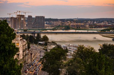 Sırbistan 'ın Belgrad kentinde Sava nehri.
