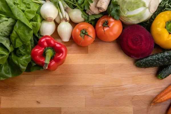 Kırsal alanda mevsimlik taze sebzeler.