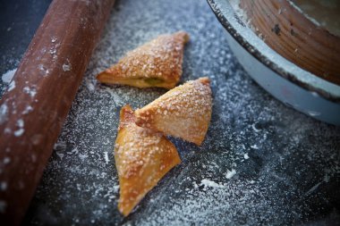 Kurabiyeler, börekler ve diğer şekerleme ürünleri